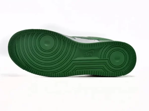 Giày Louis Vuitton x Nike Air Force 1 White Green Like Auth (15)