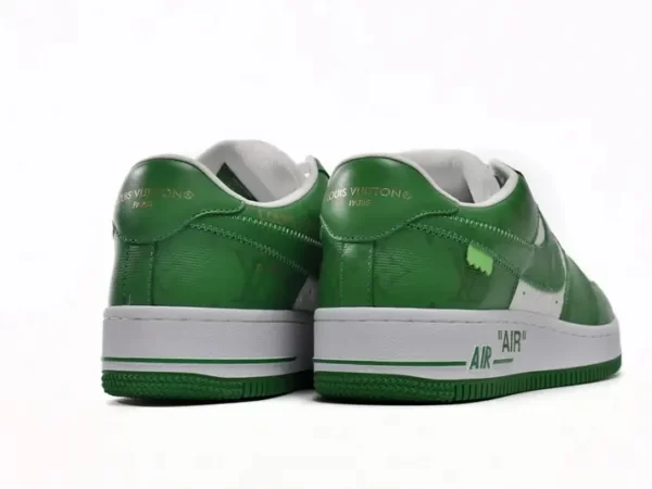 Giày Louis Vuitton x Nike Air Force 1 White Green Like Auth (16)