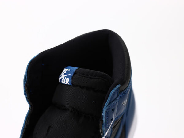 Giày Nike AIR JORDAN 1 RETRO HIGH OG DARK MARINA BLUE 2.0 12