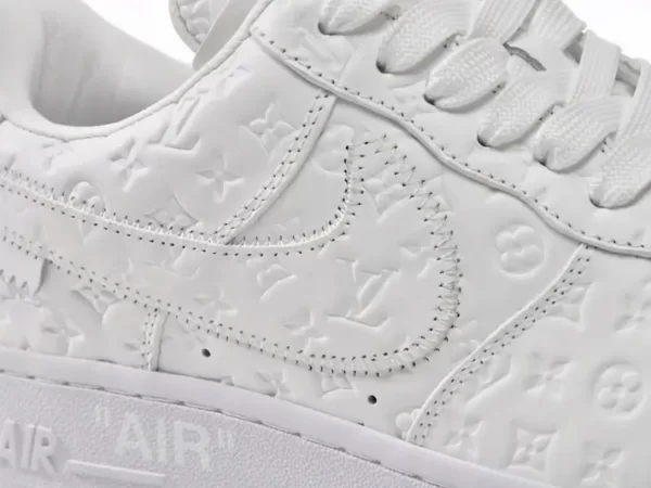 Giày Nike Air Force 1 x Louis Vuitton Triple White Like Auth (15)