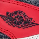 Giày Nike Air Jordan 1 Chicago High OG Lost & Found Like Auth 5