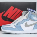 Giày Nike Air Jordan 1 High OG Hyper Royal Like Auth 1