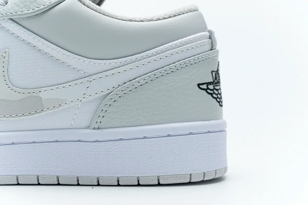 Giày Nike Air Jordan 1 Low White Camo 11