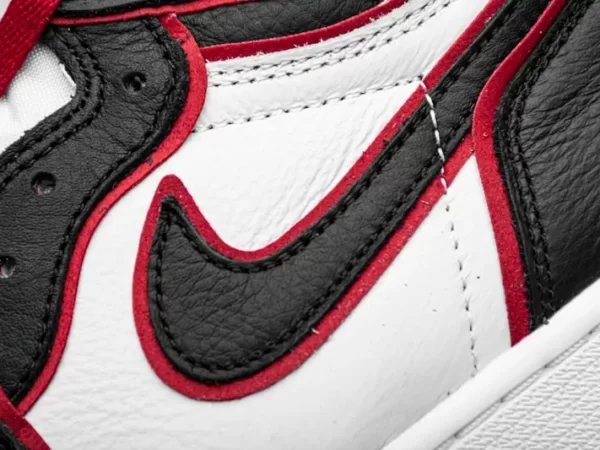 Giày Nike Air Jordan 1 Retro High Bloodline (10)