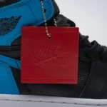 Giày Nike Air Jordan 1 Retro High NC to Chi Leather (12)