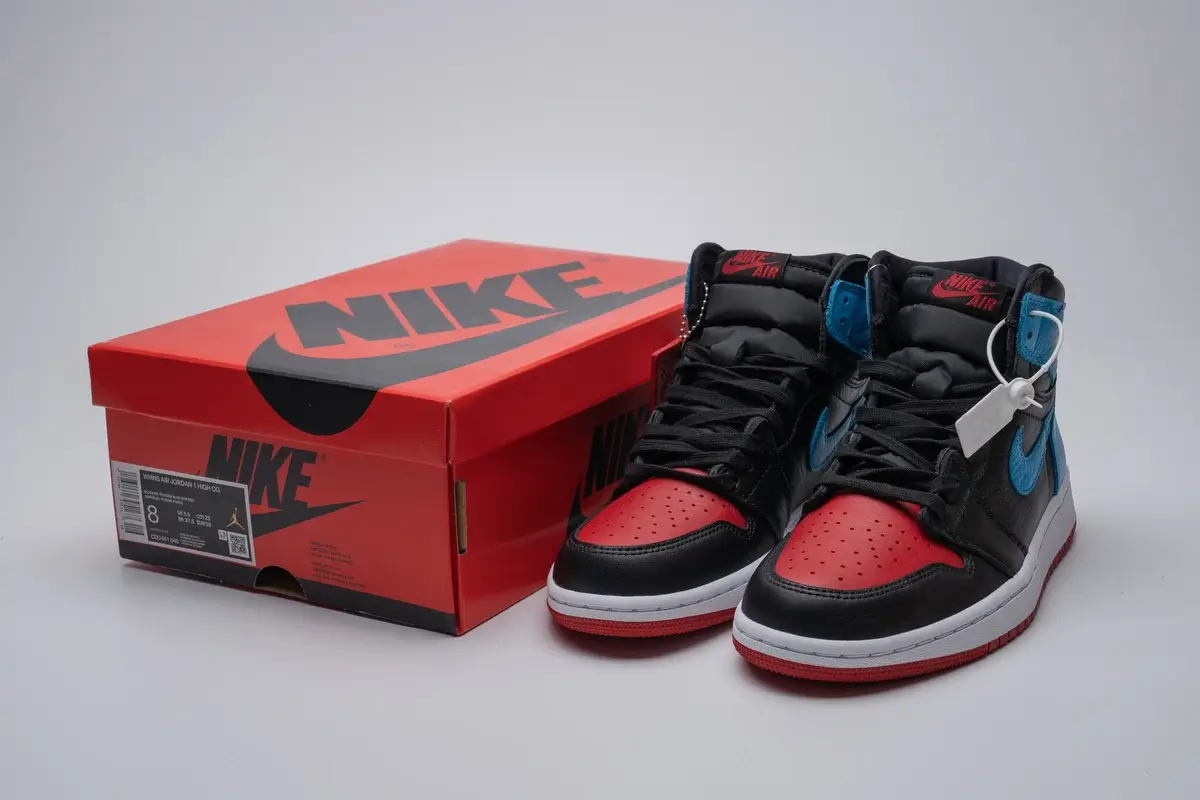 Giày Nike Air Jordan 1 Retro High NC to Chi Leather (19)