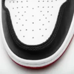 Giày Nike Air Jordan 1 Retro High Satin Black Toe Like Auth (8)
