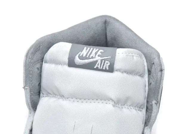 Giày Nike Air Jordan 1 Retro High White Stealth Like Auth 13