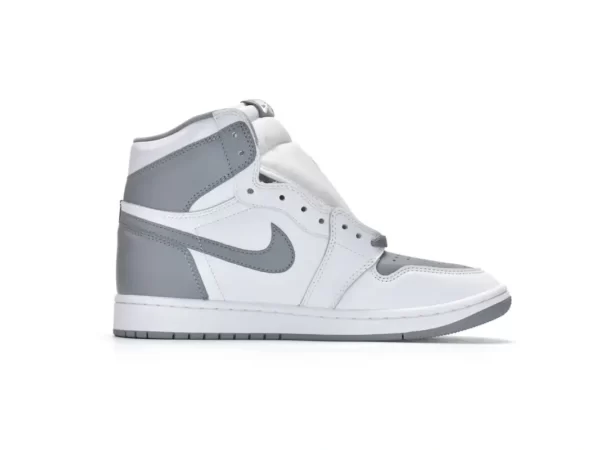 Giày Nike Air Jordan 1 Retro High White Stealth Like Auth 17