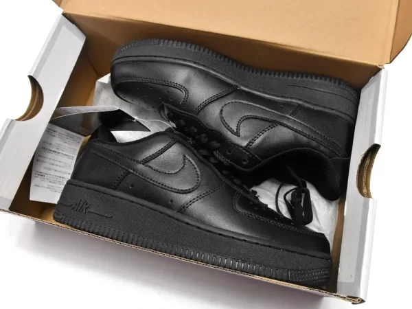 Nike Air Force 1 Low Full Black (18)