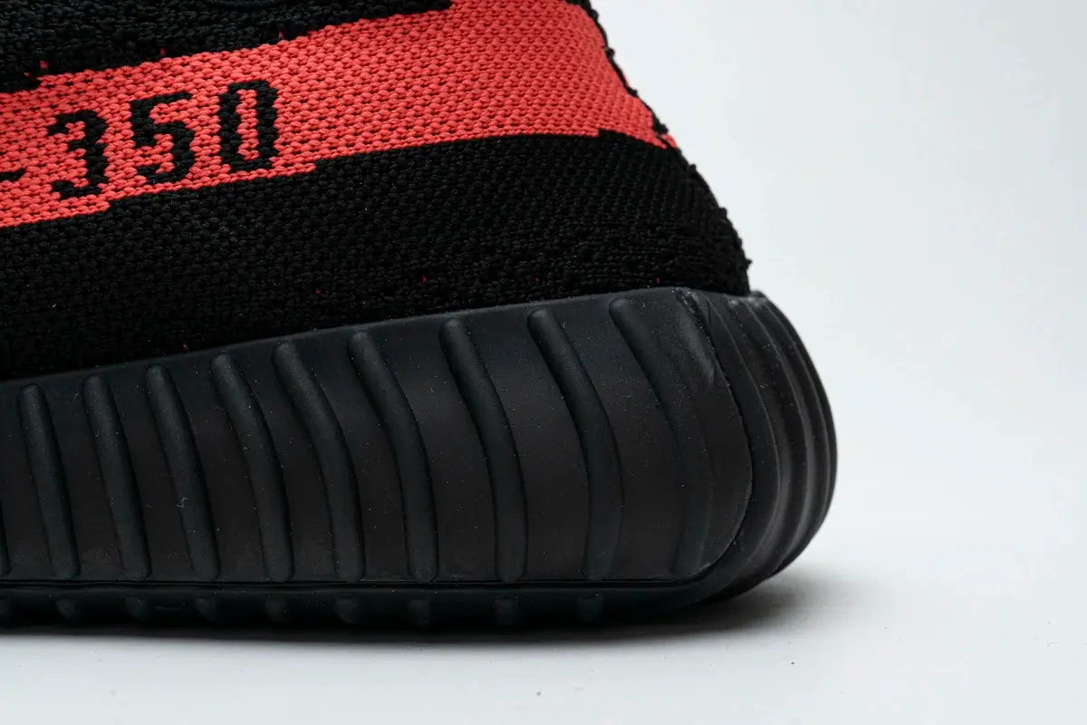 Giày Adidas Yeezy Boost 350 V2 Core Black Red Like Auth 9 Giày Adidas Yeezy Boost 350 V2 Core Black Red Like Auth (10)