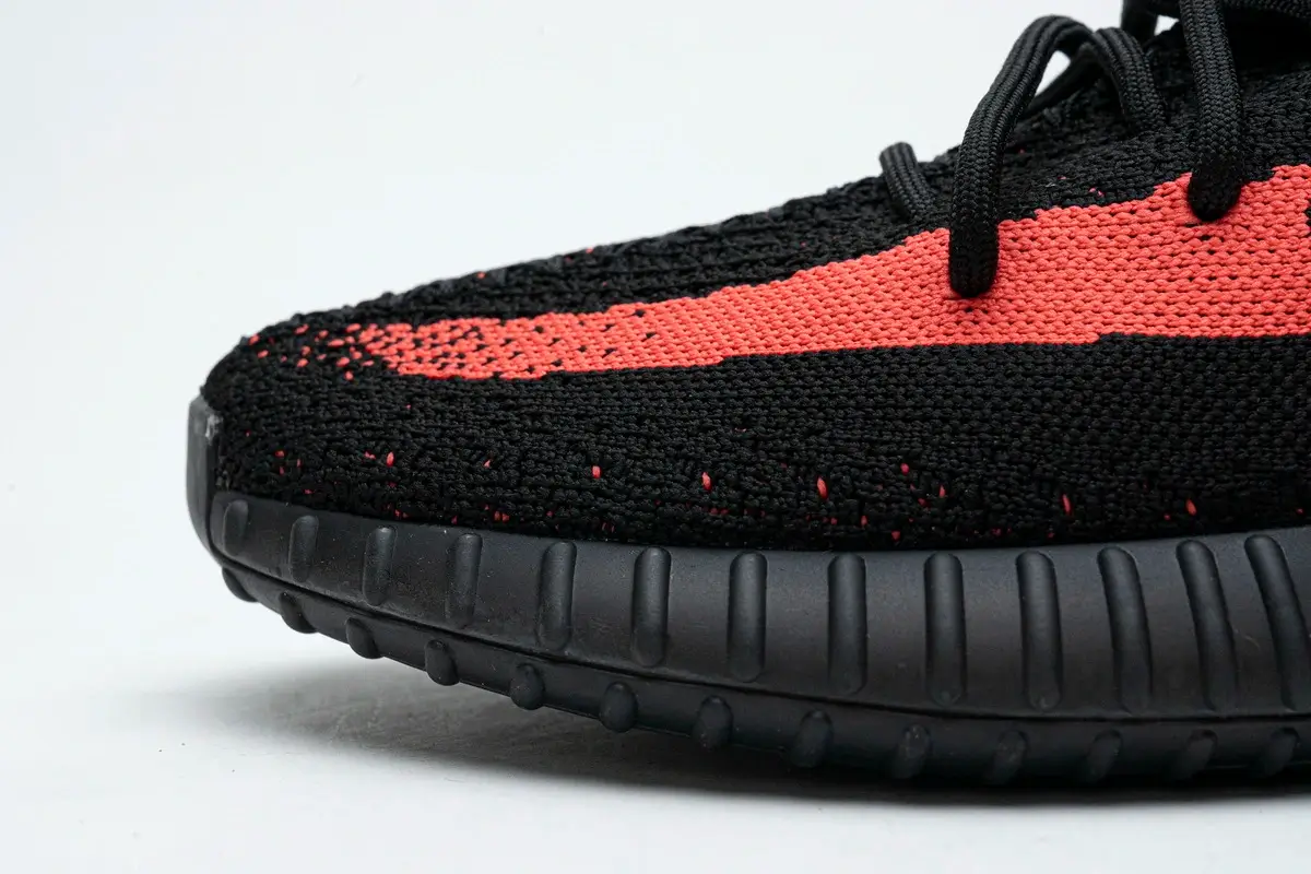 Giày Adidas Yeezy Boost 350 V2 Core Black Red Like Auth 7 Giày Adidas Yeezy Boost 350 V2 Core Black Red Like Auth (12)
