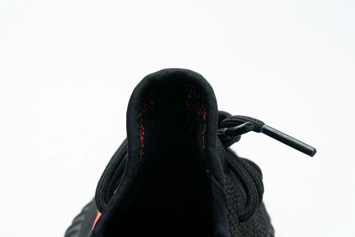 Giày Adidas Yeezy Boost 350 V2 Core Black Red Like Auth 5 Giày Adidas Yeezy Boost 350 V2 Core Black Red Like Auth (14)