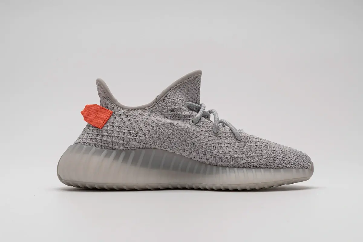 Giày Adidas Yeezy Boost 350 V2 Tail Light Like Auth (5)