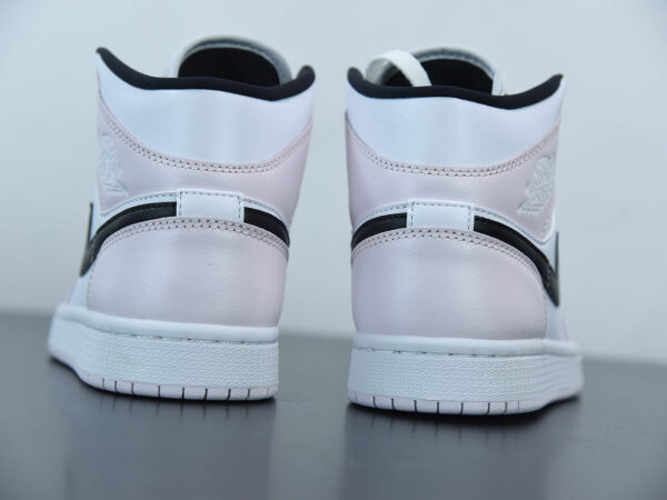 Giày Nike Air Jordan 1 Mid 'Barely Rose'