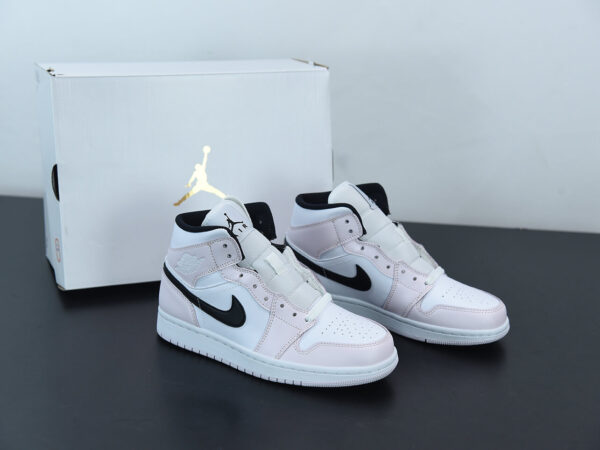 Giày Nike Air Jordan 1 Mid 'Barely Rose'