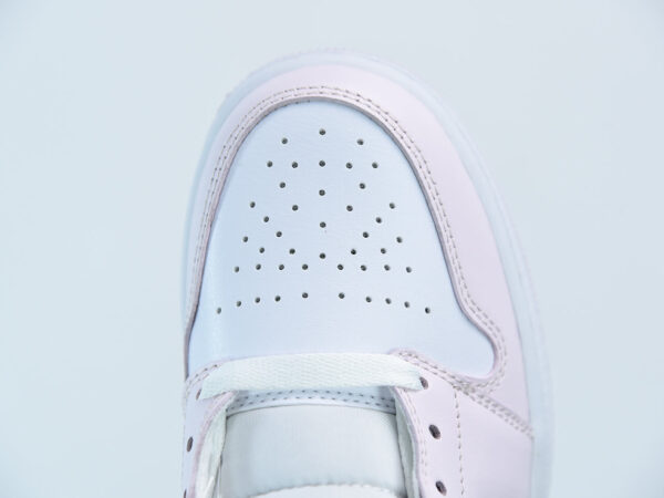 Giày Nike Air Jordan 1 Mid 'Barely Rose'
