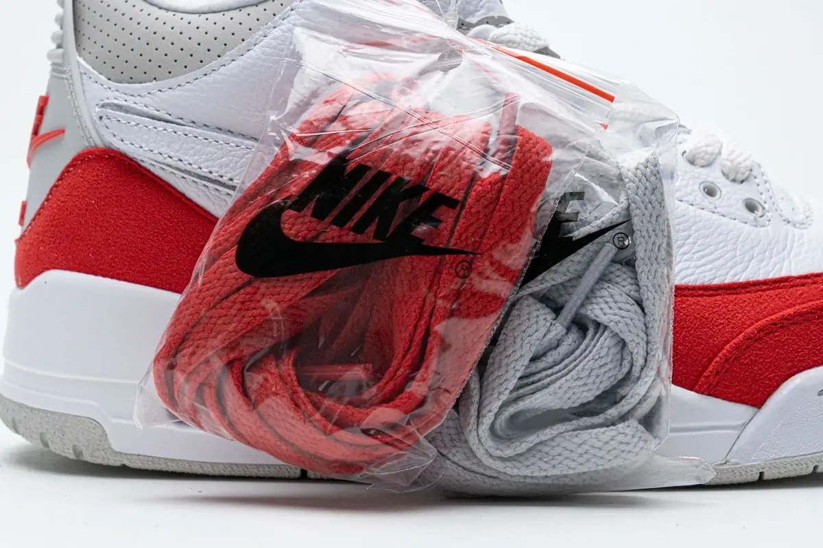 Giày Nike Air Jordan 3 Retro Tinker White University Red (21)