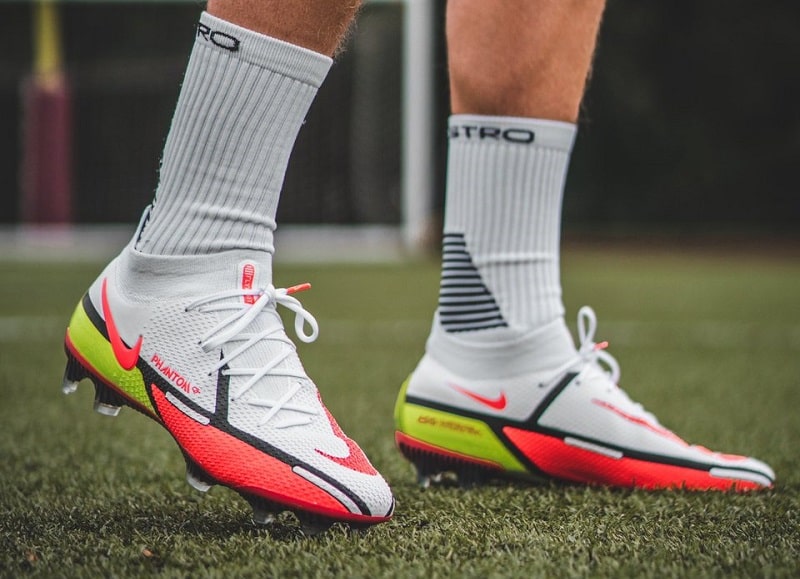 Các loại giày nike được "săn lùng" nhất hiện nay 6 Giày Nike Phantom GT