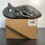 Giày Adidas Yeezy Foam RNR Onyx Black Like Auth