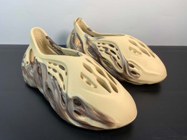 Giày Adidas Yeezy Foam Runner MX Cream Clay Like Auth