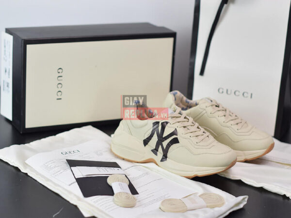 Giày Gucci Chunky NY Trắng Chữ Đen Like Auth