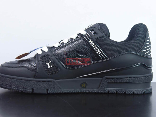 Giày Louis Vuitton LV Trainer Black Leather Monogram Like Auth