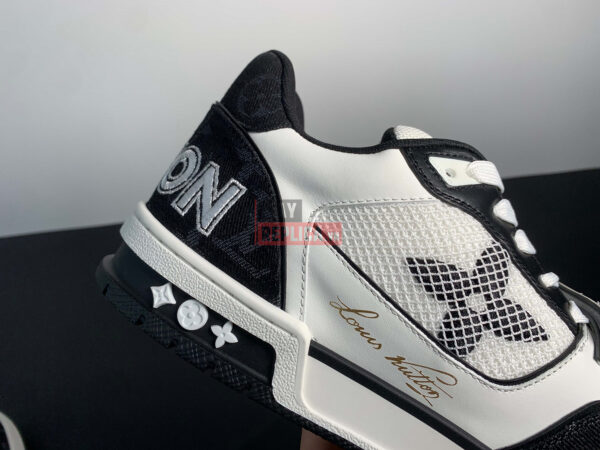 Giày Louis Vuitton Lv Trainer Monogram Black Quai Velcro Like Auth