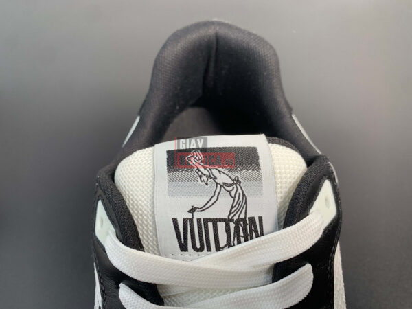 Giày Louis Vuitton Lv Trainer Monogram Black Quai Velcro Like Auth