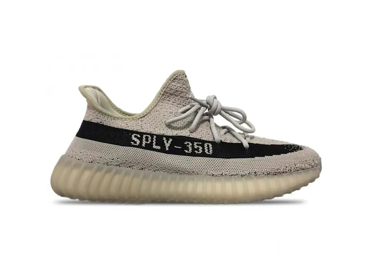 Các loại giày Adidas Yeezy "Hot Trend" được săn lùng nhiều nhất hiện nay 3 Giày Adidas Yeezy 350 V2 Core Black White
