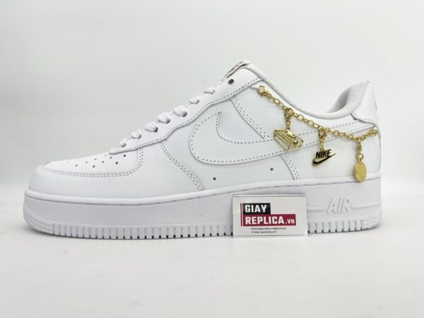 Giày Nike Air Force 1 07 LX Lucky Charms Like Auth