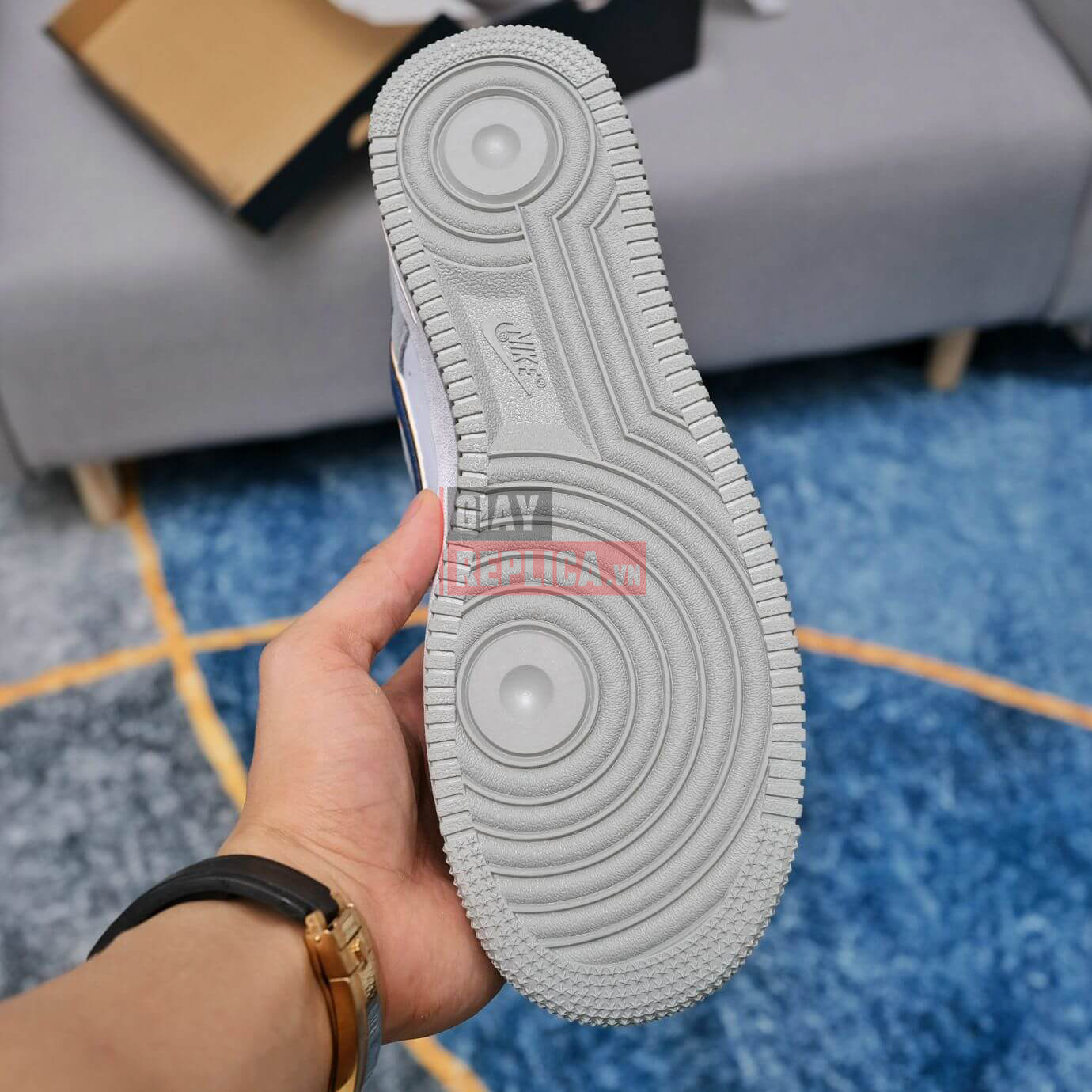 Giày Nike Air Force 1 Cool Grey Xám Gót Cam Like Auth