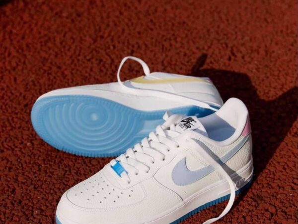 Giày Nike Air Force 1 Low UV Reactive Swoosh (đổi màu logo) Like Auth