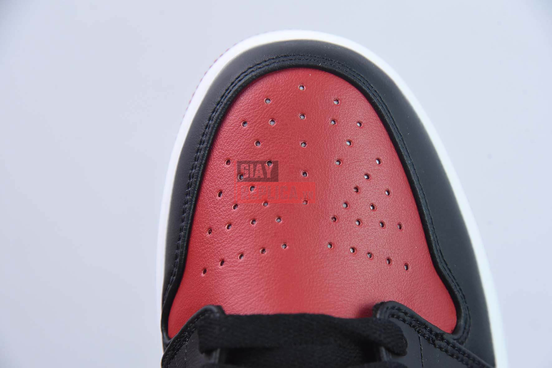 Giày Nike Air Jordan 1 Low ‘Bred Toe’ Like Auth