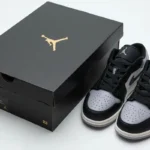 Giày Nike Air Jordan 1 Low ‘Shadow Toe’ Like Auth (1)