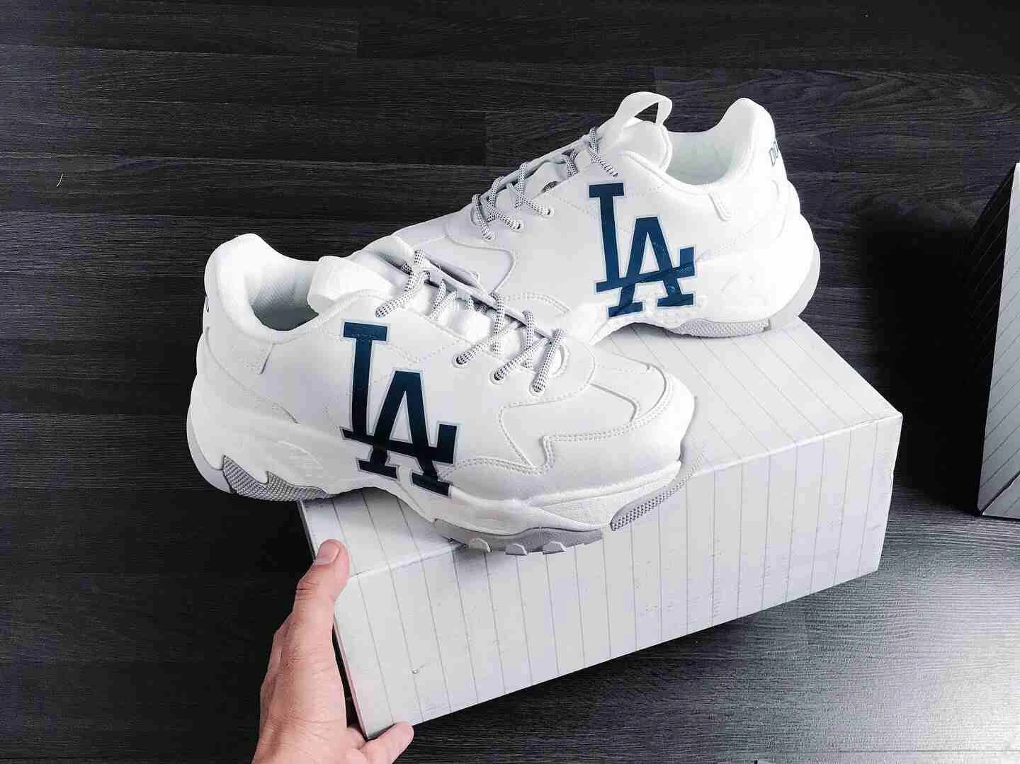 Giày MLB của hãng nào? Có nên mua giày MLB không? 3 Các mẫu giày MLB