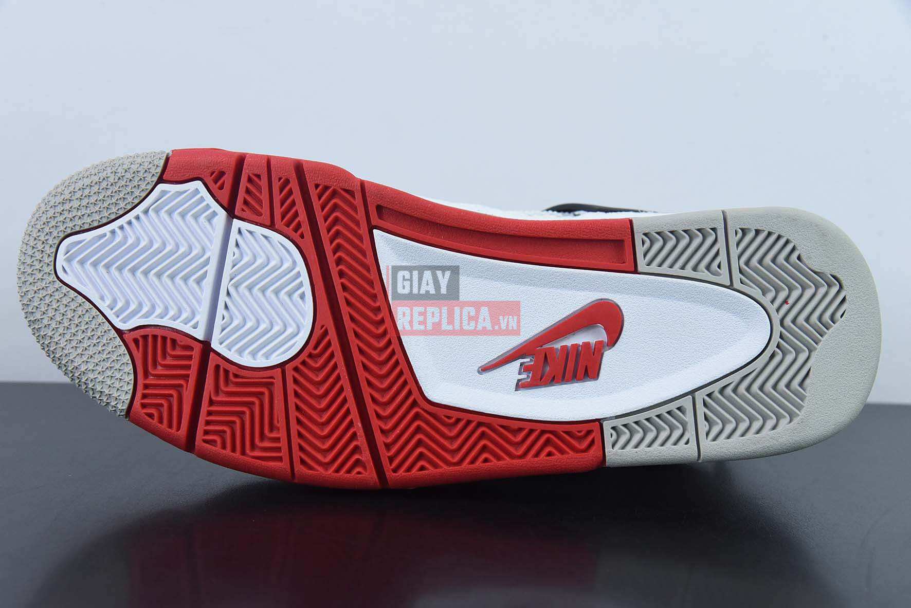 Giày Nike Air Jordan 4 Fire Red Like Auth 8 Giày Nike Air Jordan 4 Fire Red Like Auth