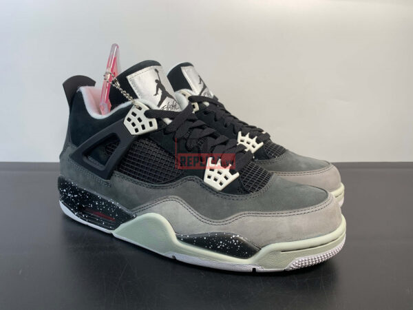 Giày Nike Air Jordan 4 Retro Fear Pack Like Auth