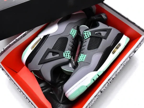 Giày Nike Air Jordan 4 Retro Green Glow Like Auth (8)