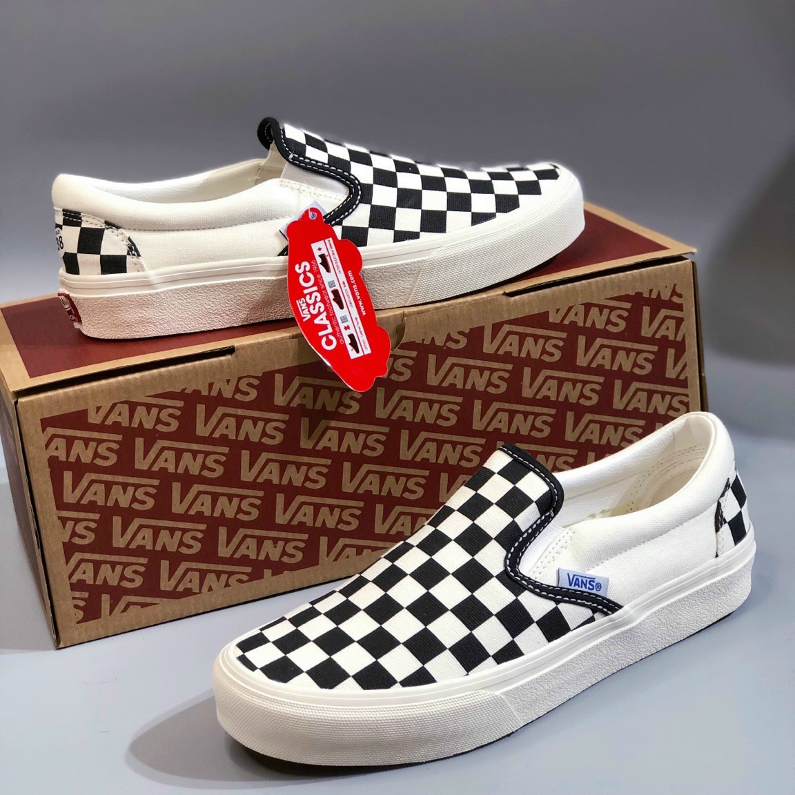 BST các loại giày Vans đáng mua nhất hiện nay 4 Vans Slip-On