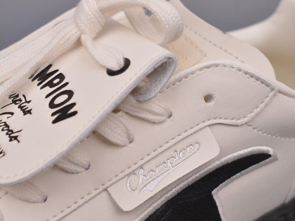 giay-champion-essentials-champ-t-trainer-cream-black-like-auth