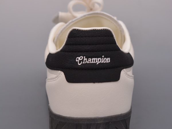 giay-champion-essentials-champ-t-trainer-cream-black-like-auth