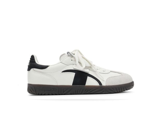 giay-champion-essentials-champ-t-trainer-cream-black-like-auth