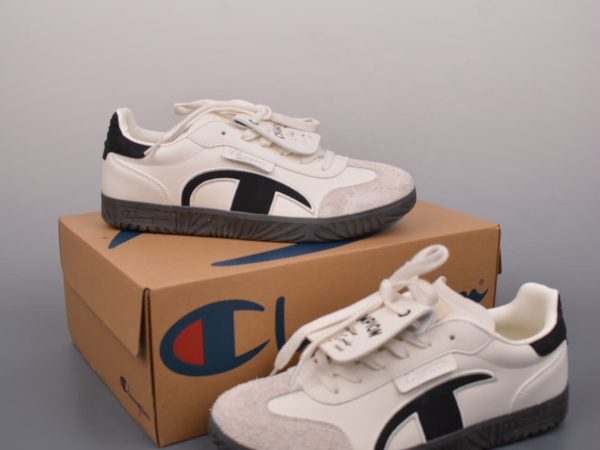 giay-champion-essentials-champ-t-trainer-cream-black-like-auth